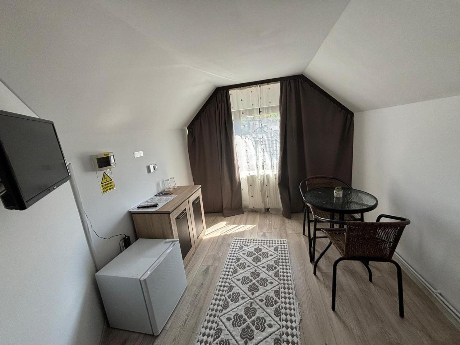 Casa Mocanitei Viseu de Sus Ngoại thất bức ảnh